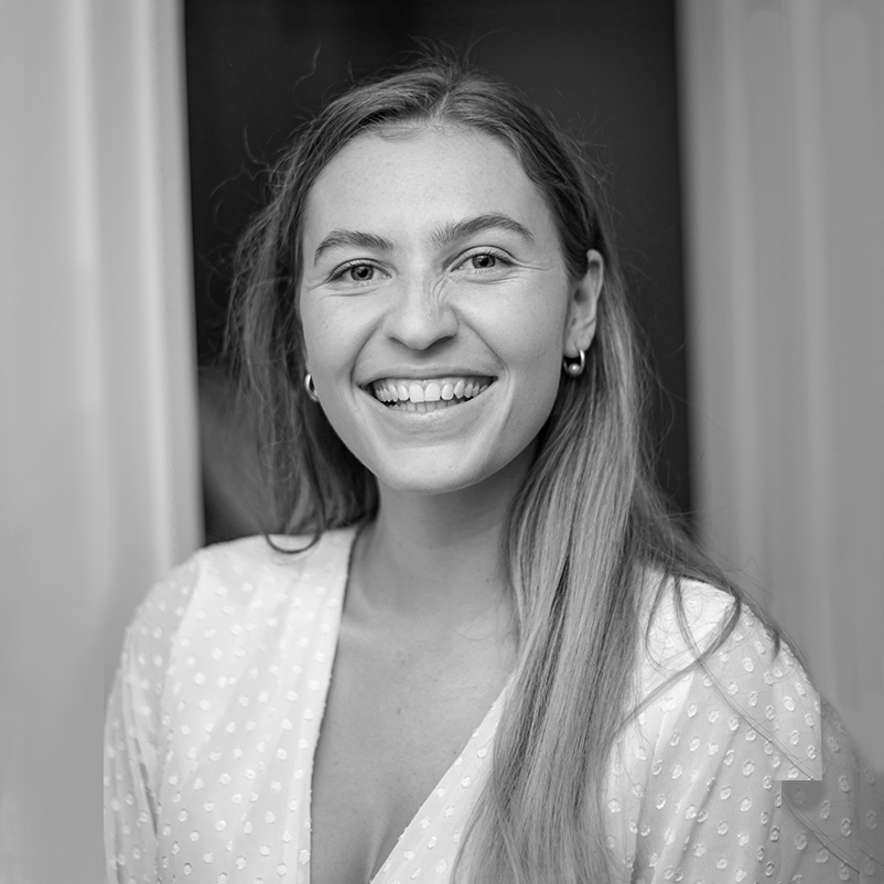 Isla Christensen Headshot
